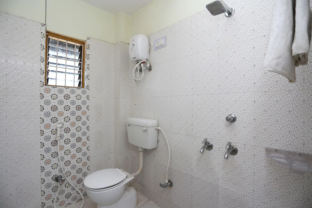 Hotel Vihar by OYO Rooms