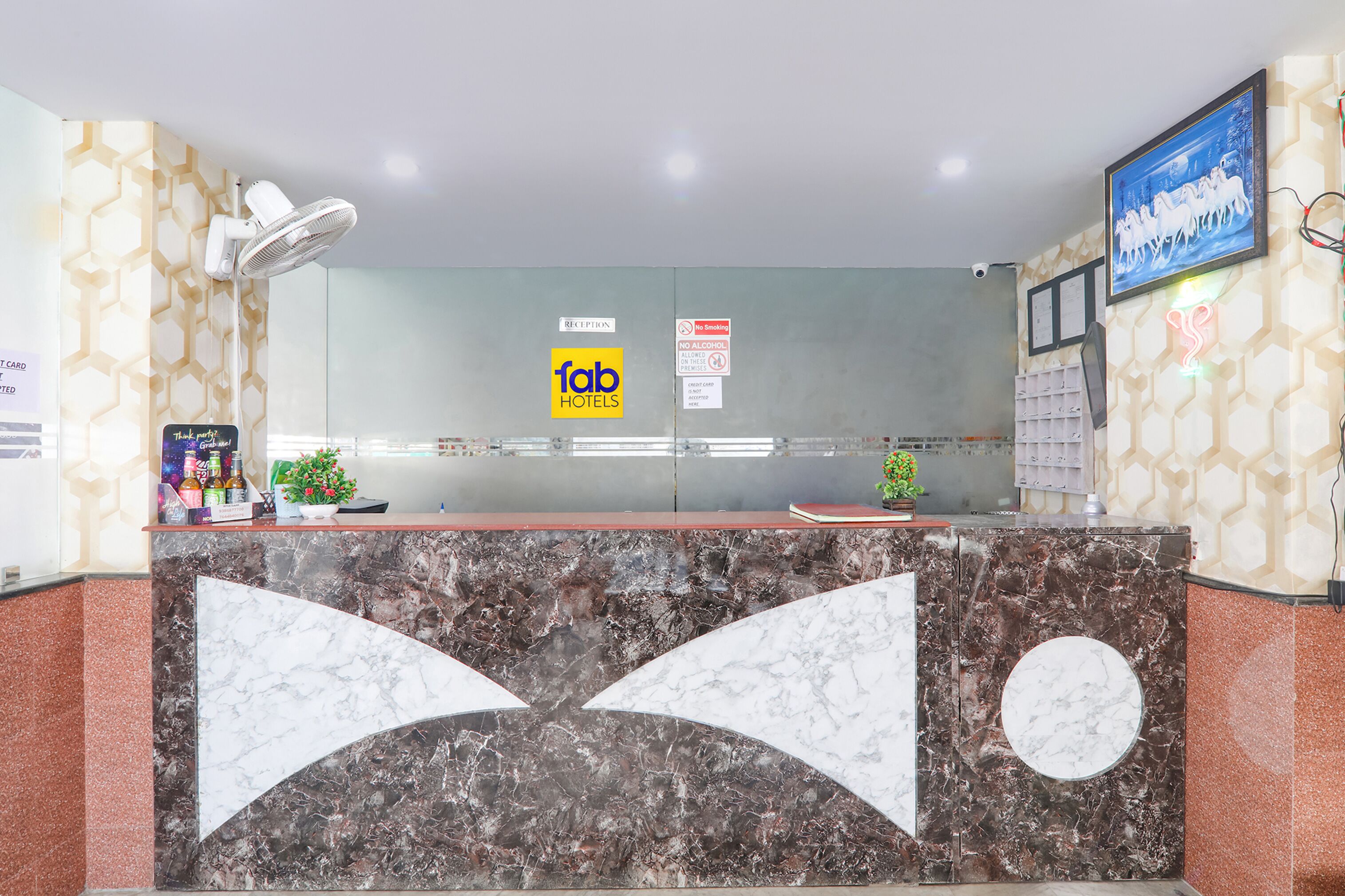 Mega Royal by Fabhotel