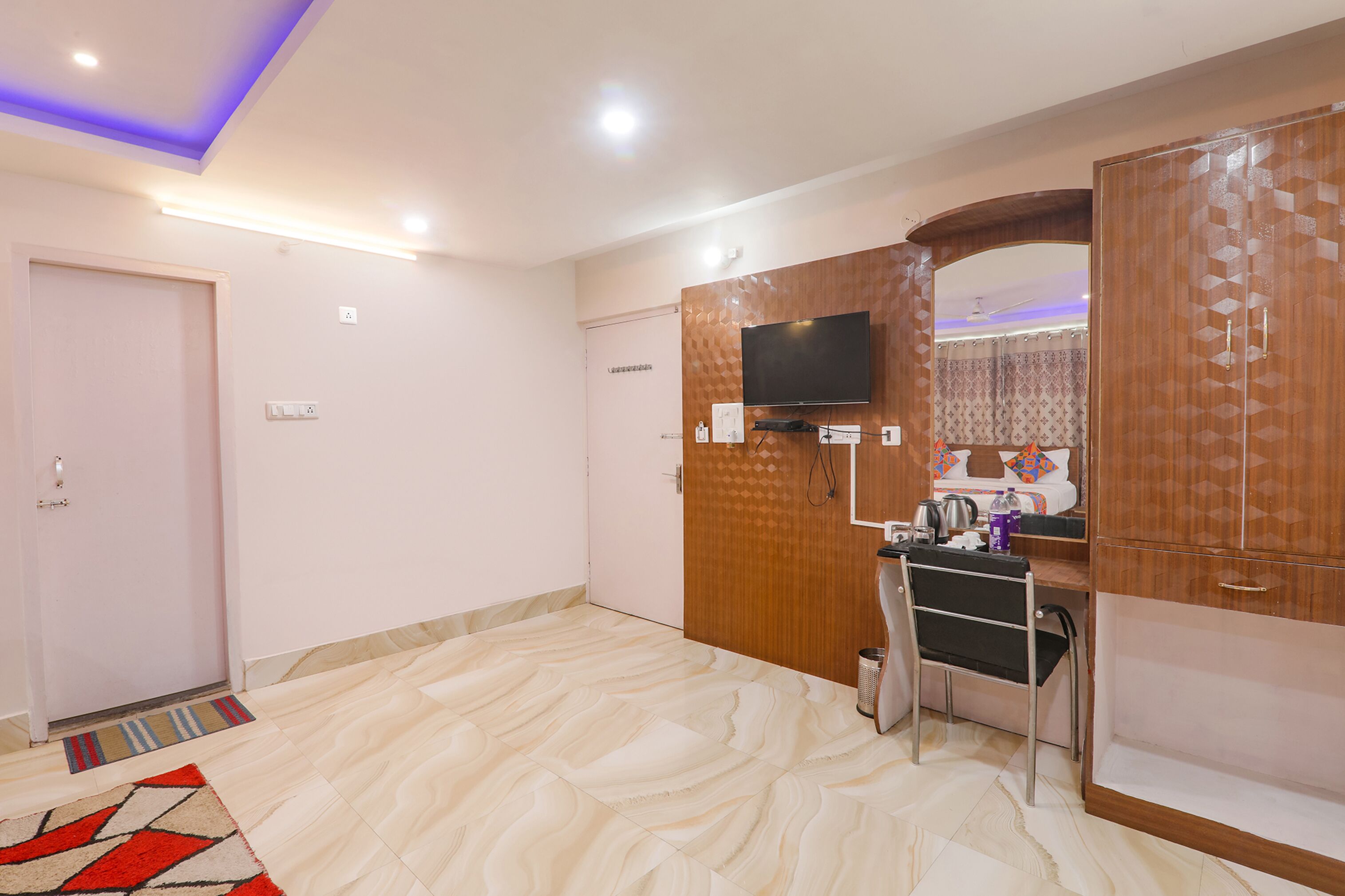 Mega Royal by Fabhotel