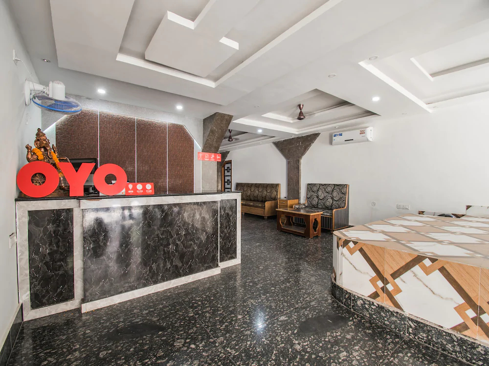 Mundrika Delux by OYO Rooms