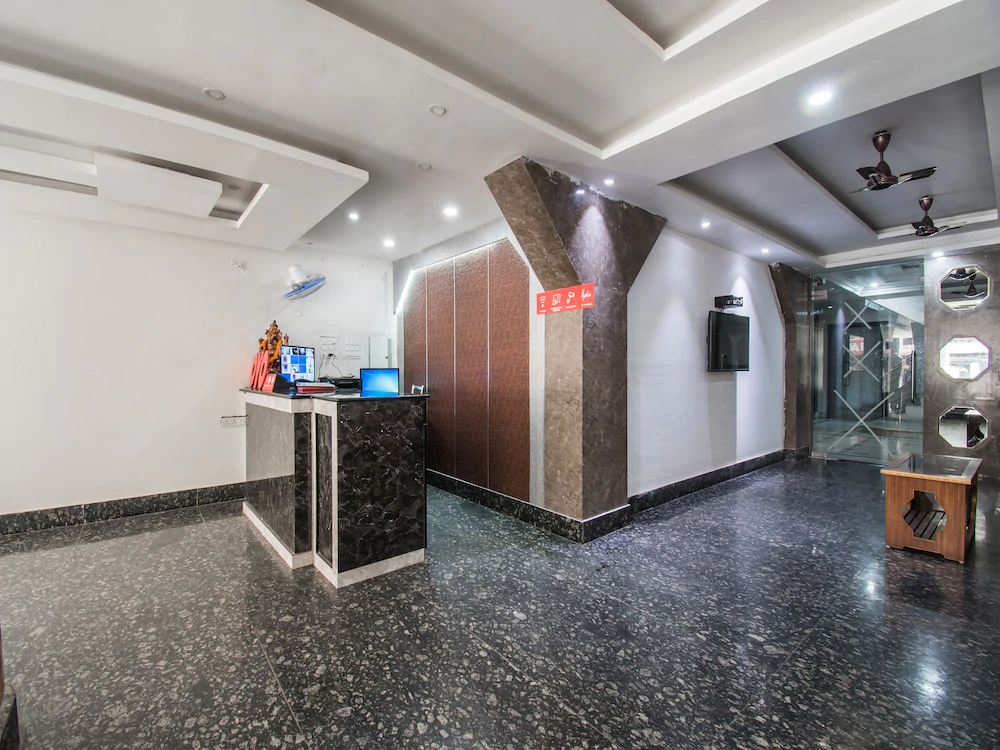 Mundrika Delux by OYO Rooms