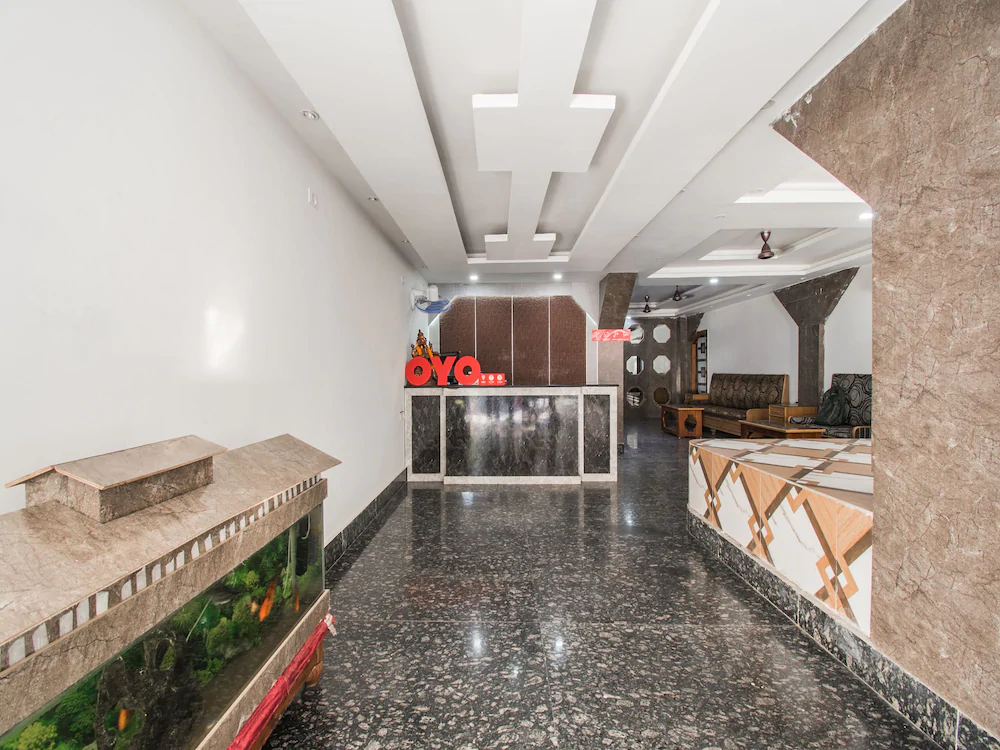 Mundrika Delux by OYO Rooms