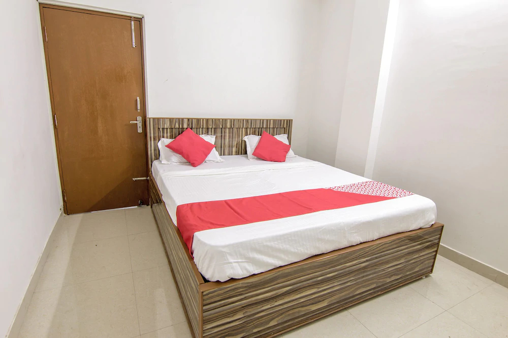 Nunu International By OYO Rooms