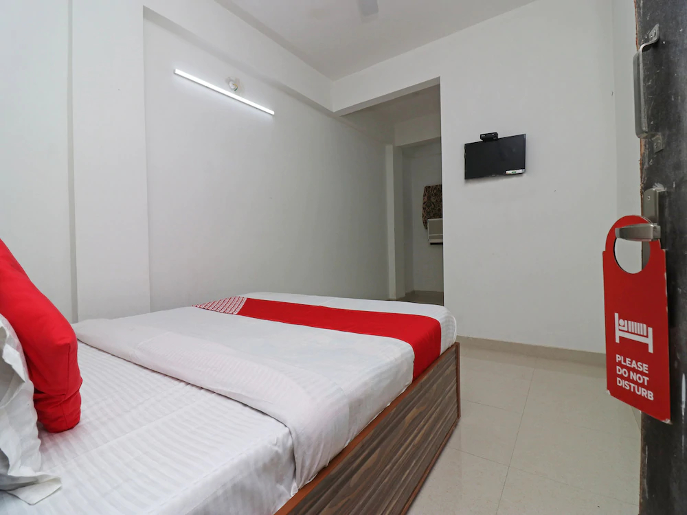 Nunu International By OYO Rooms