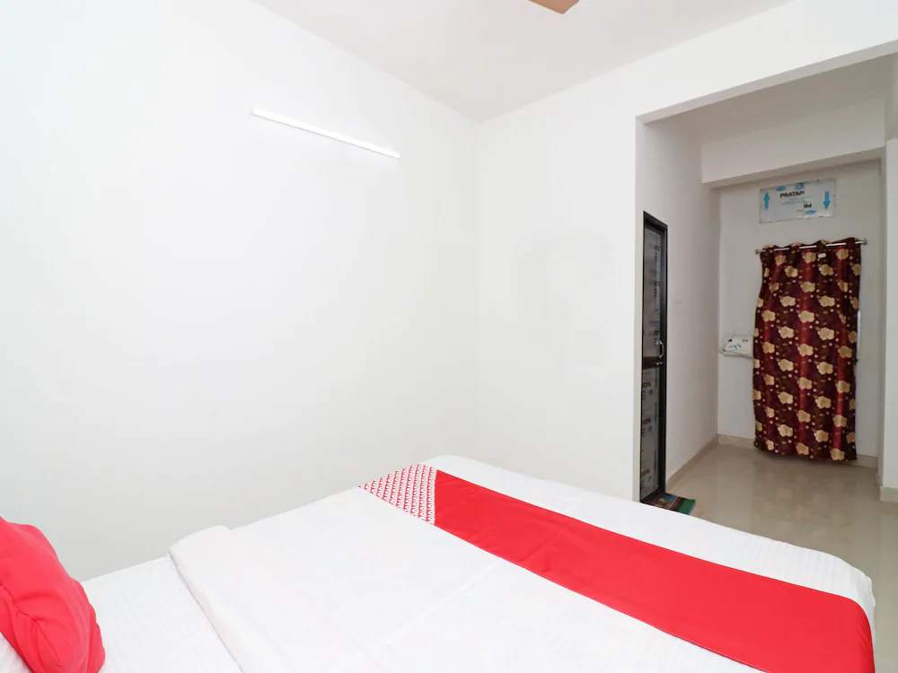 Nunu International By OYO Rooms