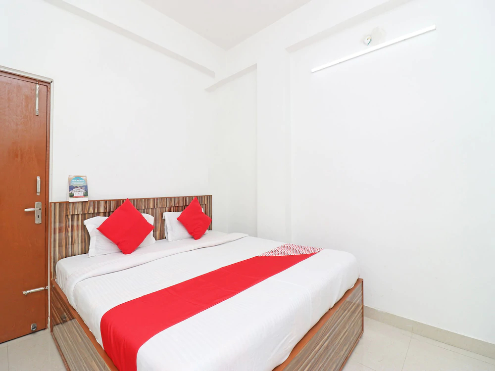 Nunu International By OYO Rooms