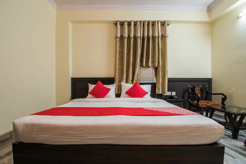 OYO 24088 Flagship Hotel City Centre