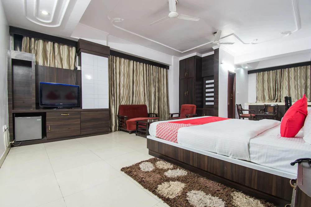 OYO 24088 Flagship Hotel City Centre