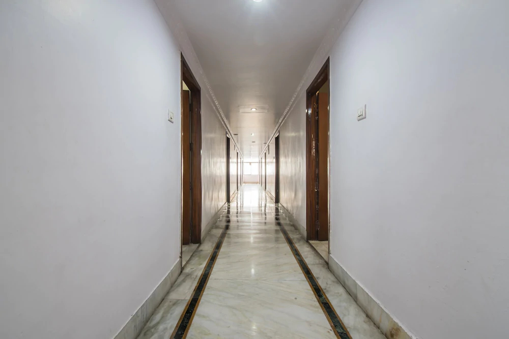 OYO 24088 Flagship Hotel City Centre