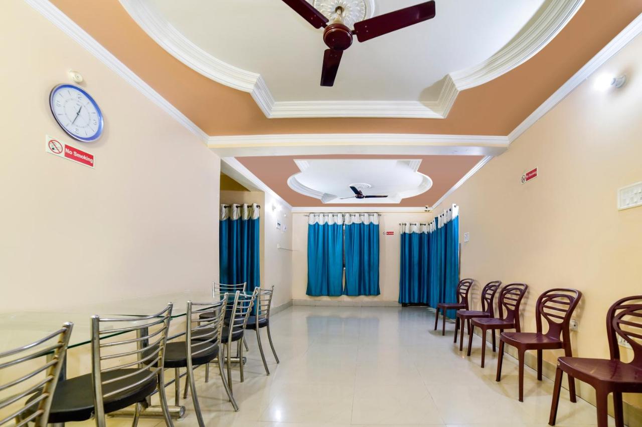 Rudra Homes by OYO Rooms