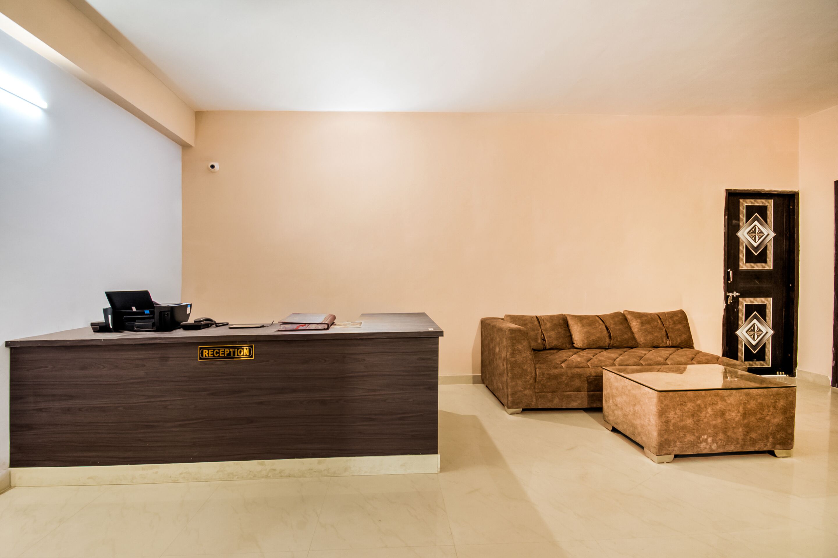 Silver Estate Residency by OYO Rooms