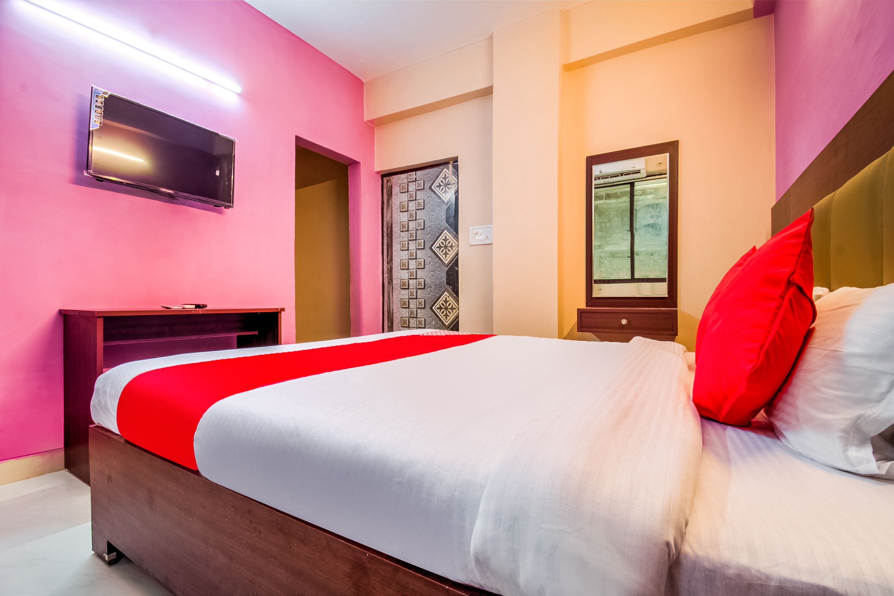 Silver Estate Residency by OYO Rooms