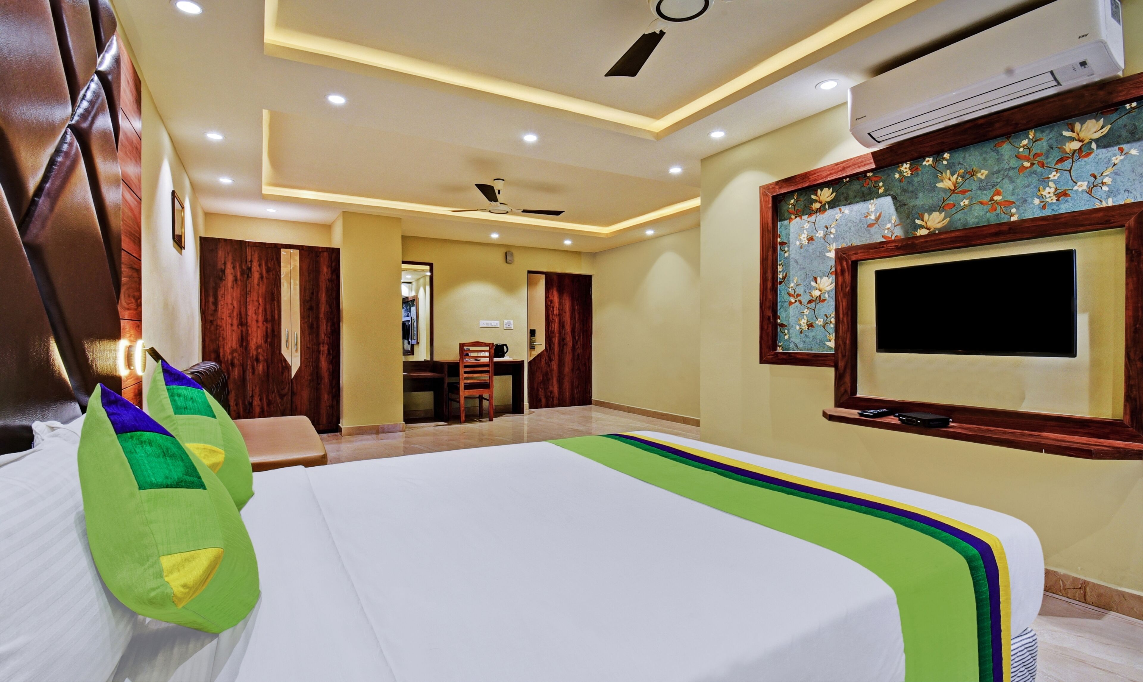 Treebo Trend The Hotel Bliss