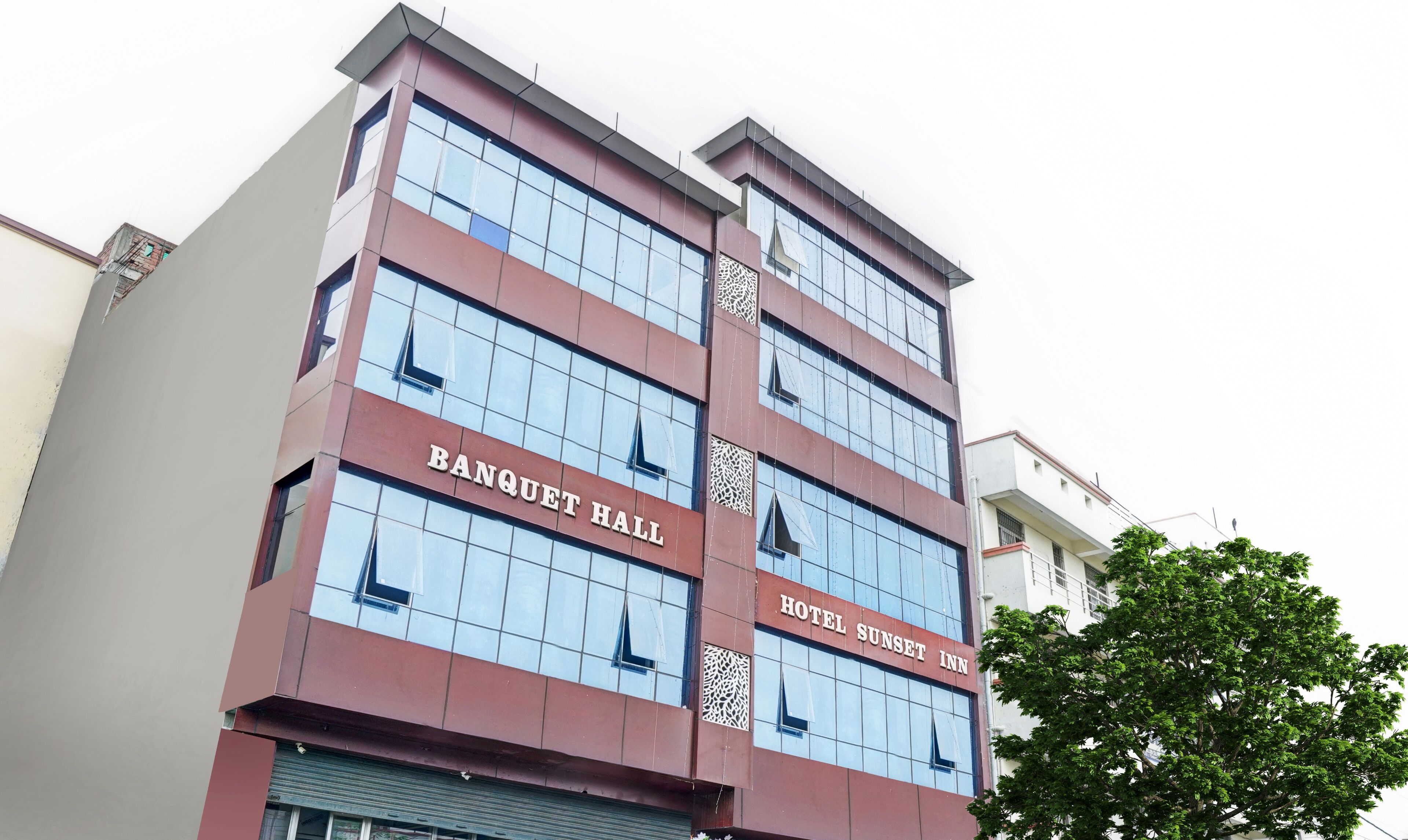 Treebo Trip Sunset Inn