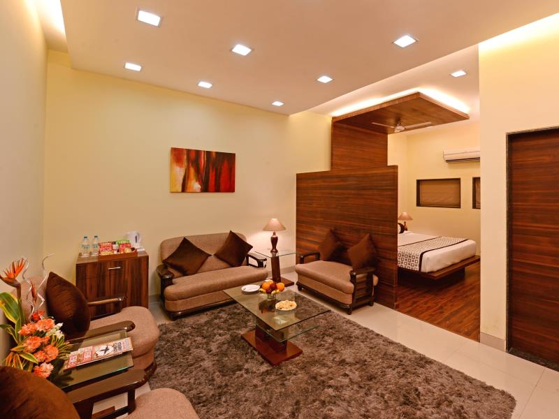 Vijaya Tej Clarks Inn