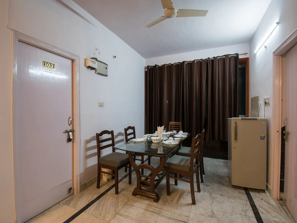 Virasat By OYO Rooms