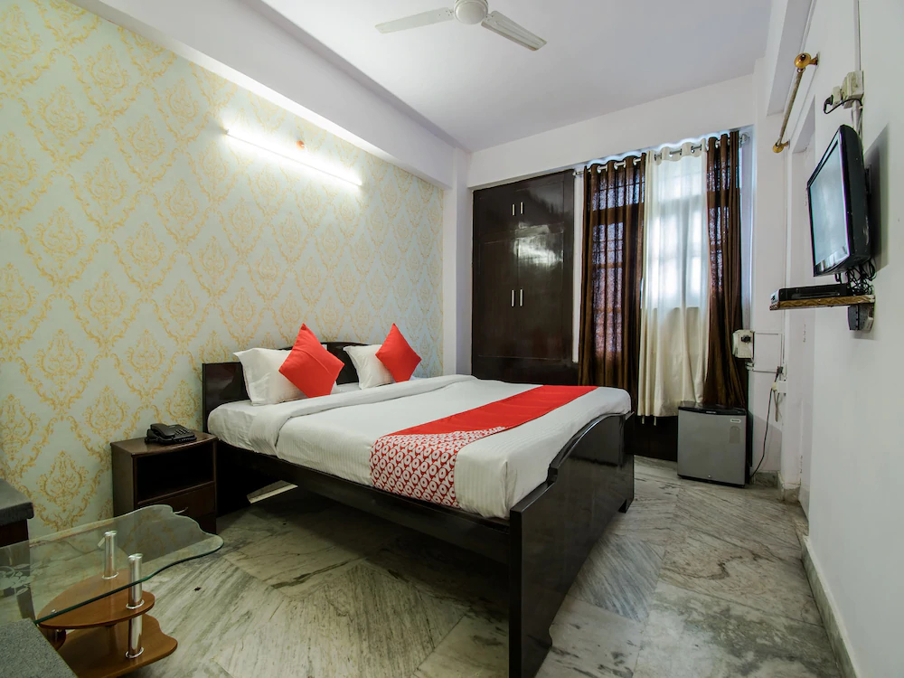 Virasat By OYO Rooms