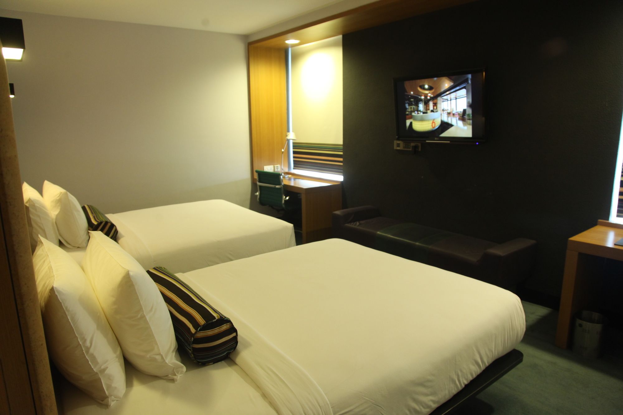 Hotel 6 Chandigarh Zirakpur