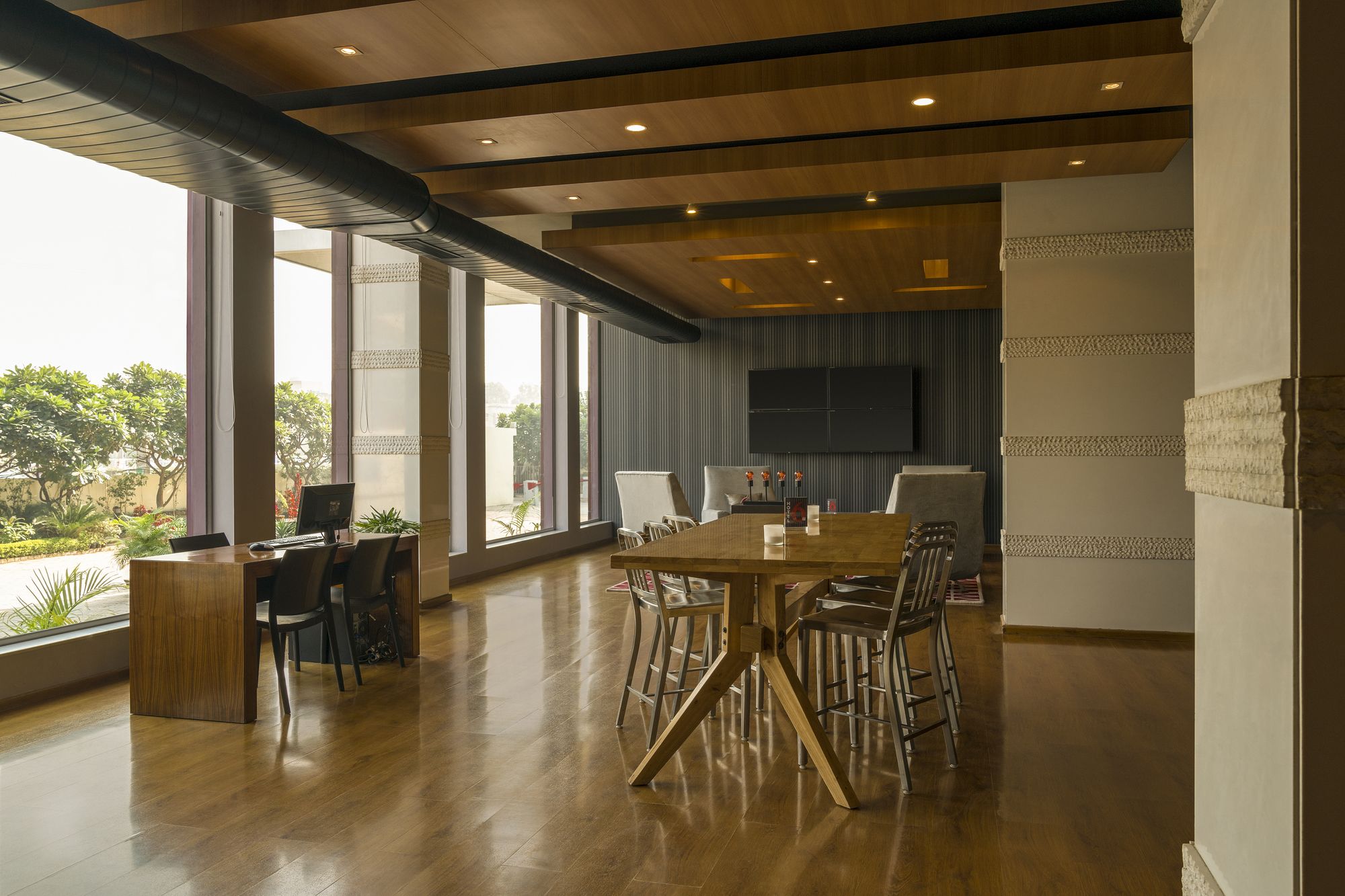 Hotel 6 Chandigarh Zirakpur