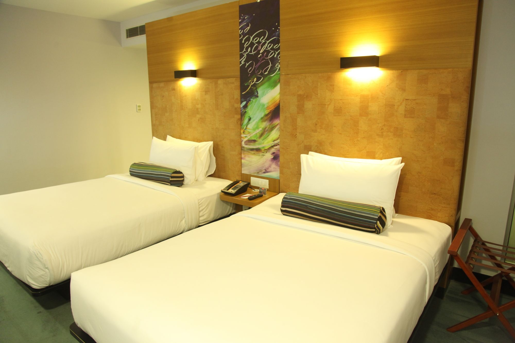 Hotel 6 Chandigarh Zirakpur
