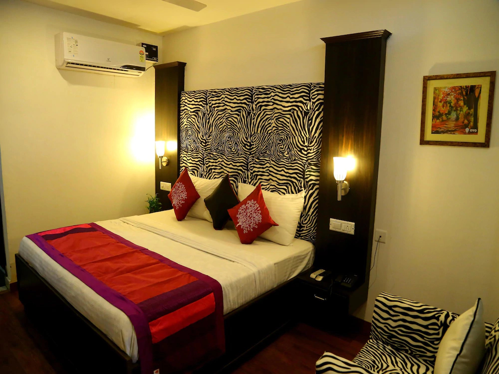 Treebo Trend Chandigarh Grand