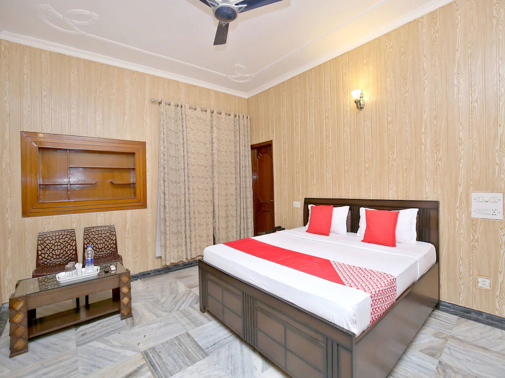 Cheema Holiday Homes by OYO Rooms