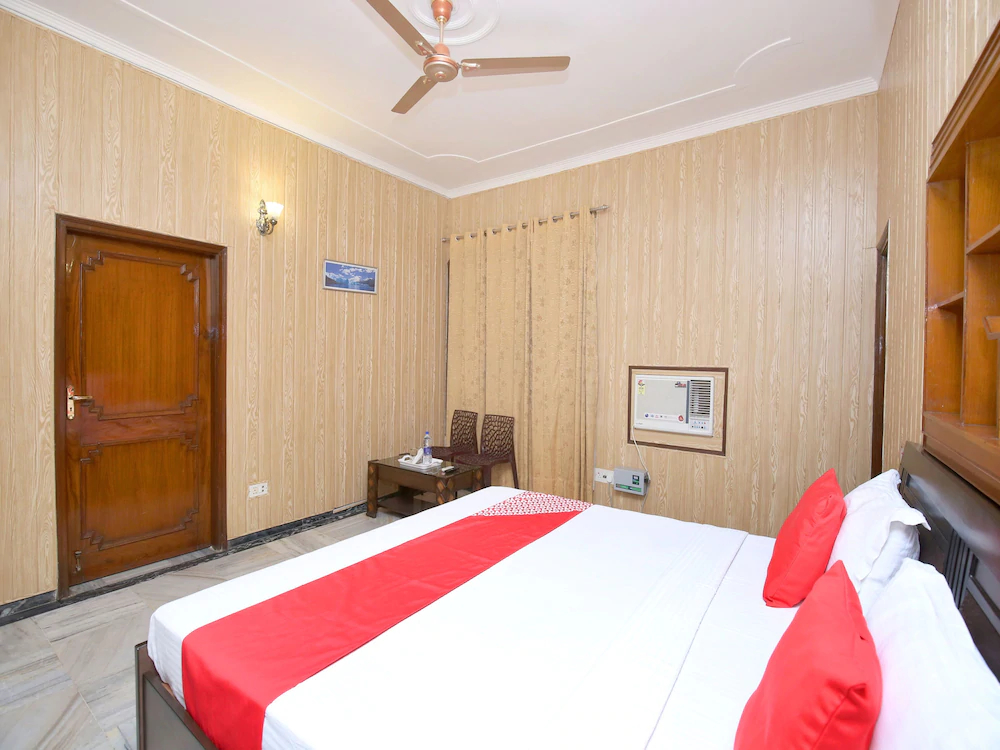 Cheema Holiday Homes by OYO Rooms