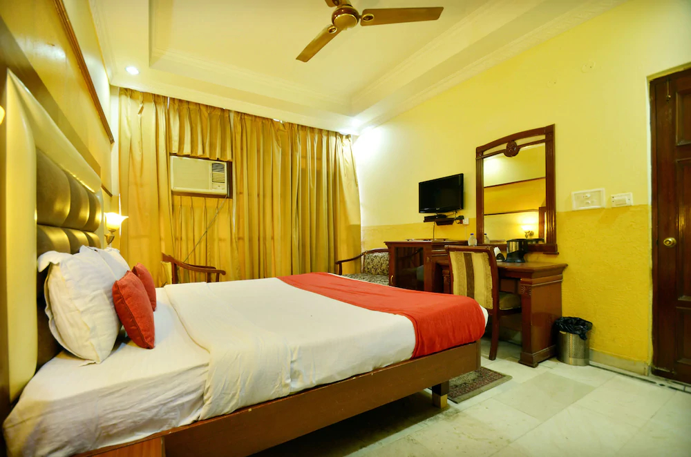 Corporate Inn by OYO Rooms
