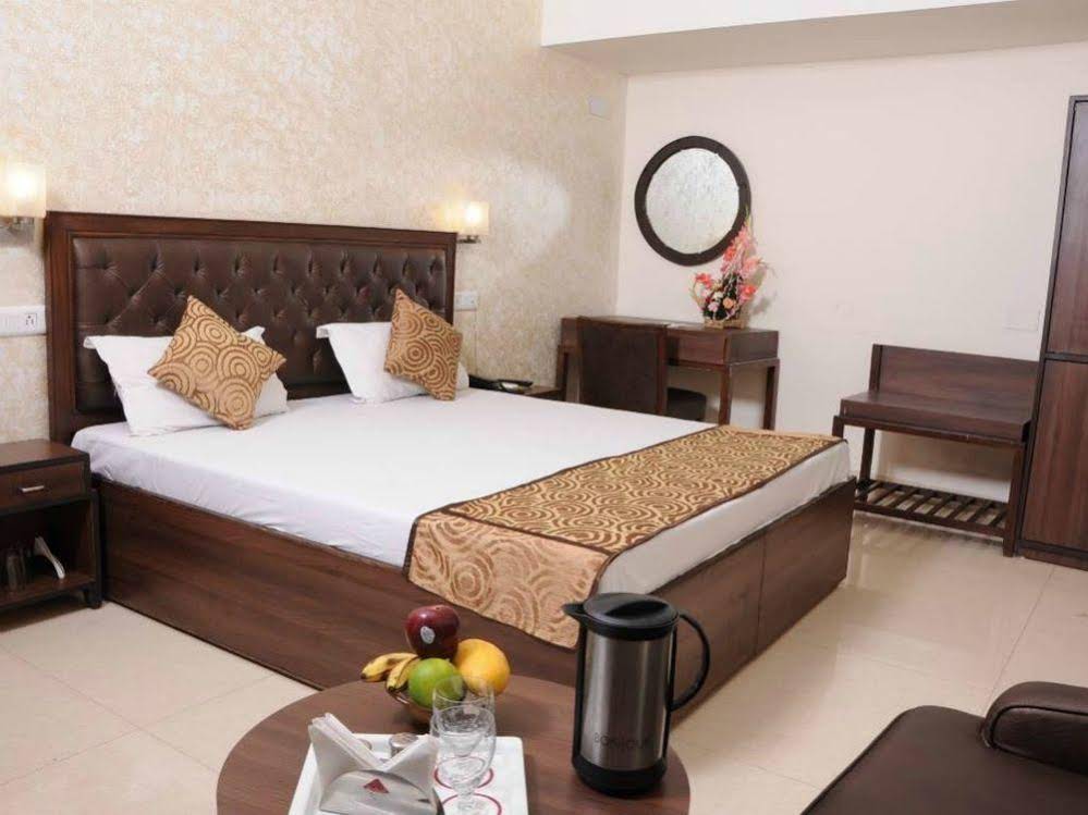 Diamond Inn