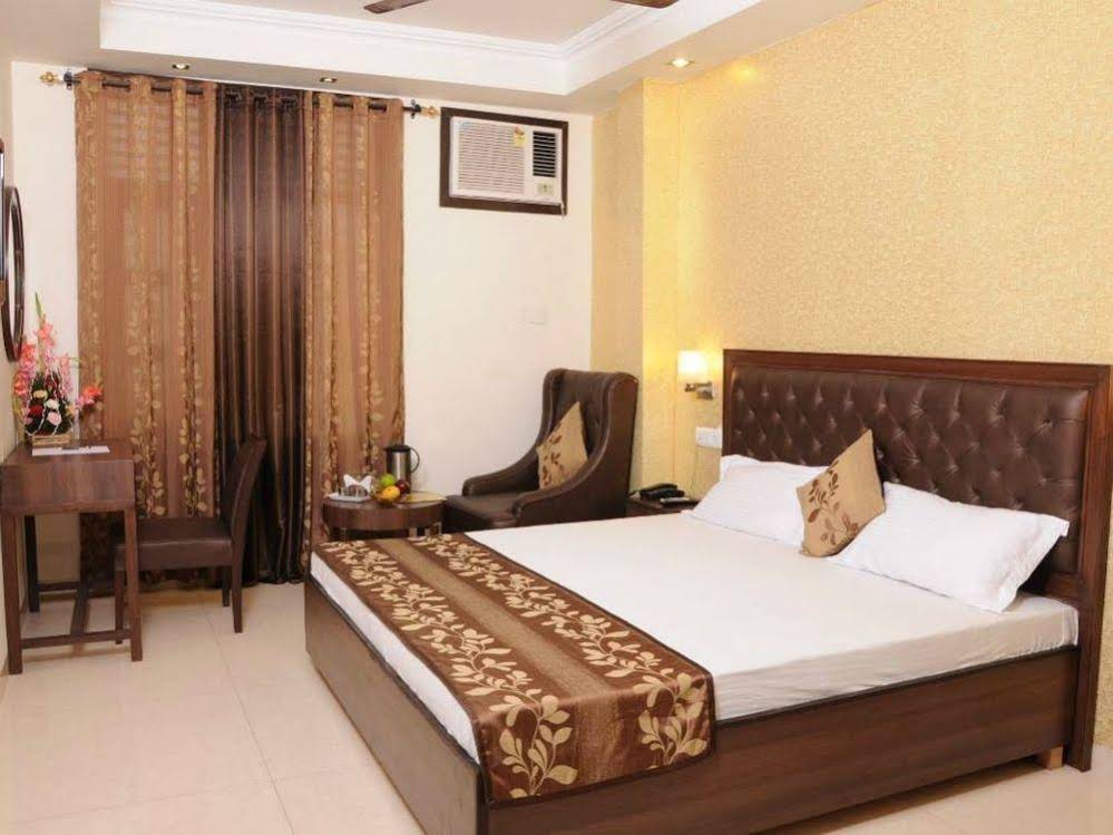 Diamond Inn