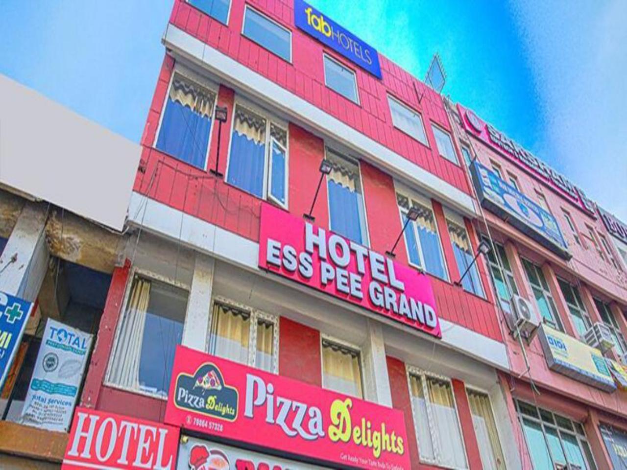 Hotel Ess Pee Grand by FabHotels