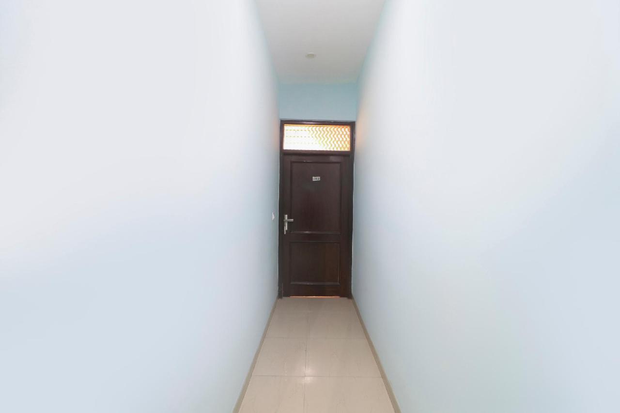 Galaxy 24 by OYO Rooms