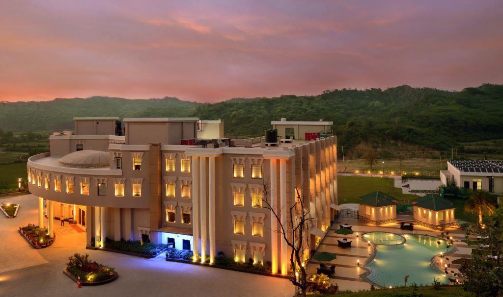 Golden Tulip Chandigarh Panchkula