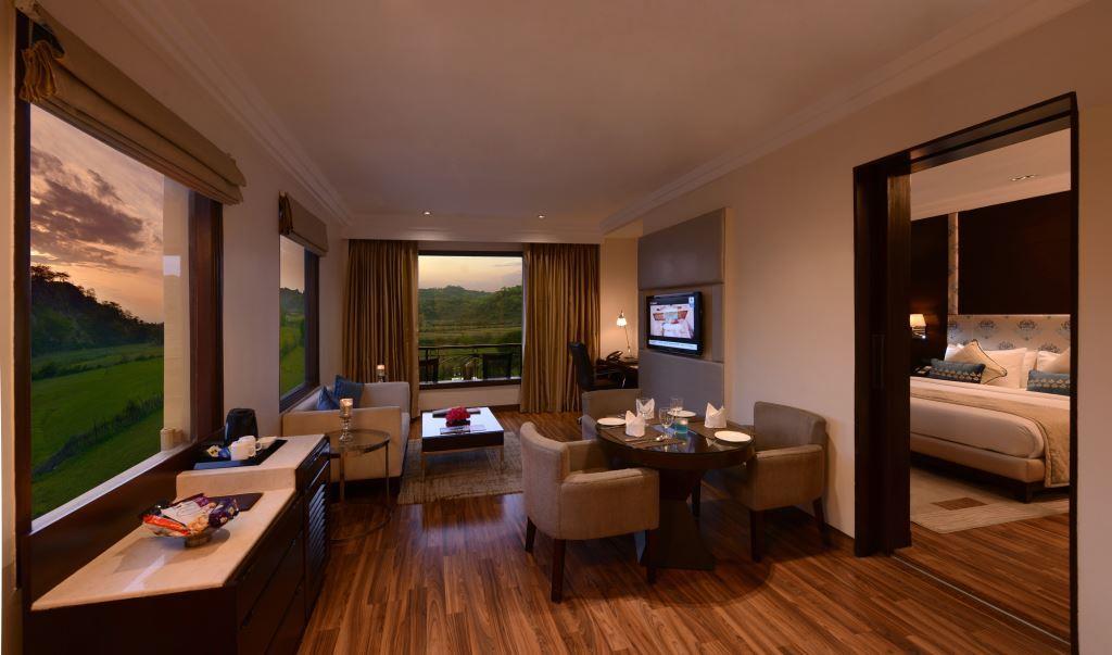 Golden Tulip Chandigarh Panchkula