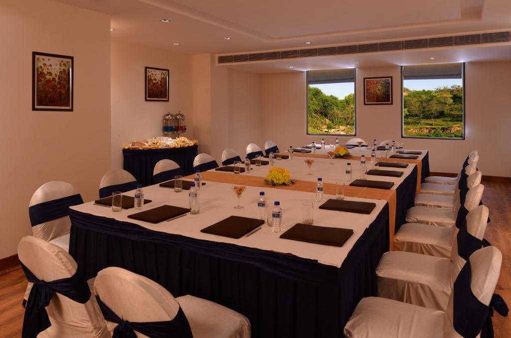 Golden Tulip Chandigarh Panchkula