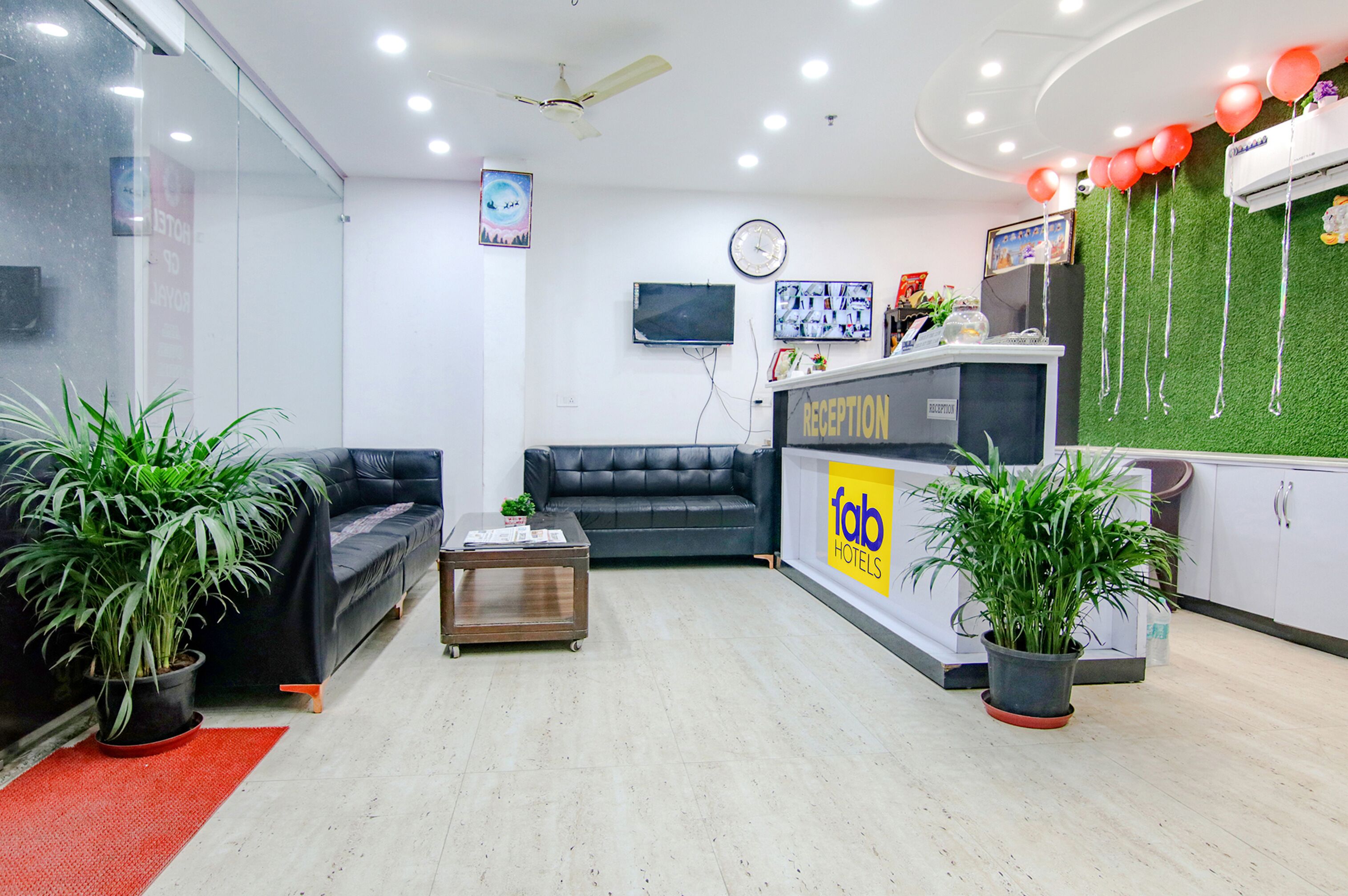 Gp Royal by FabHotel
