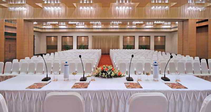 Hometel Chandigarh