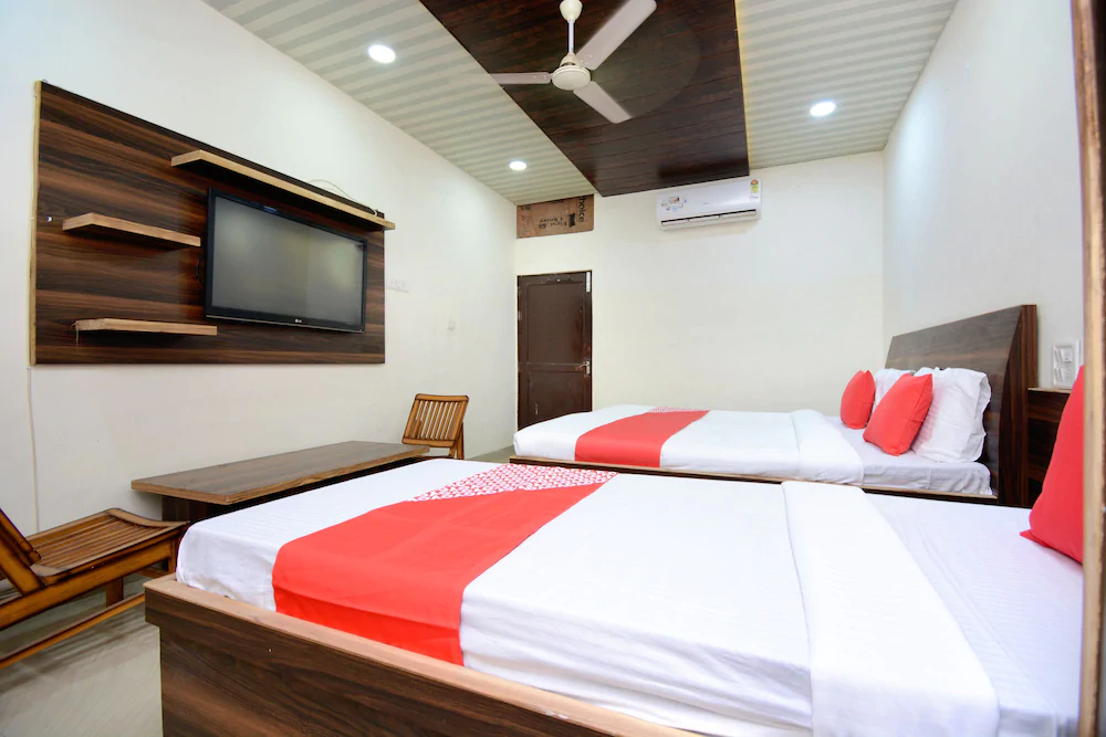 Hotel Anmol By OYO Rooms