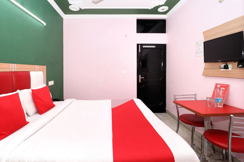 Hotel City Luxury 45 By OYO