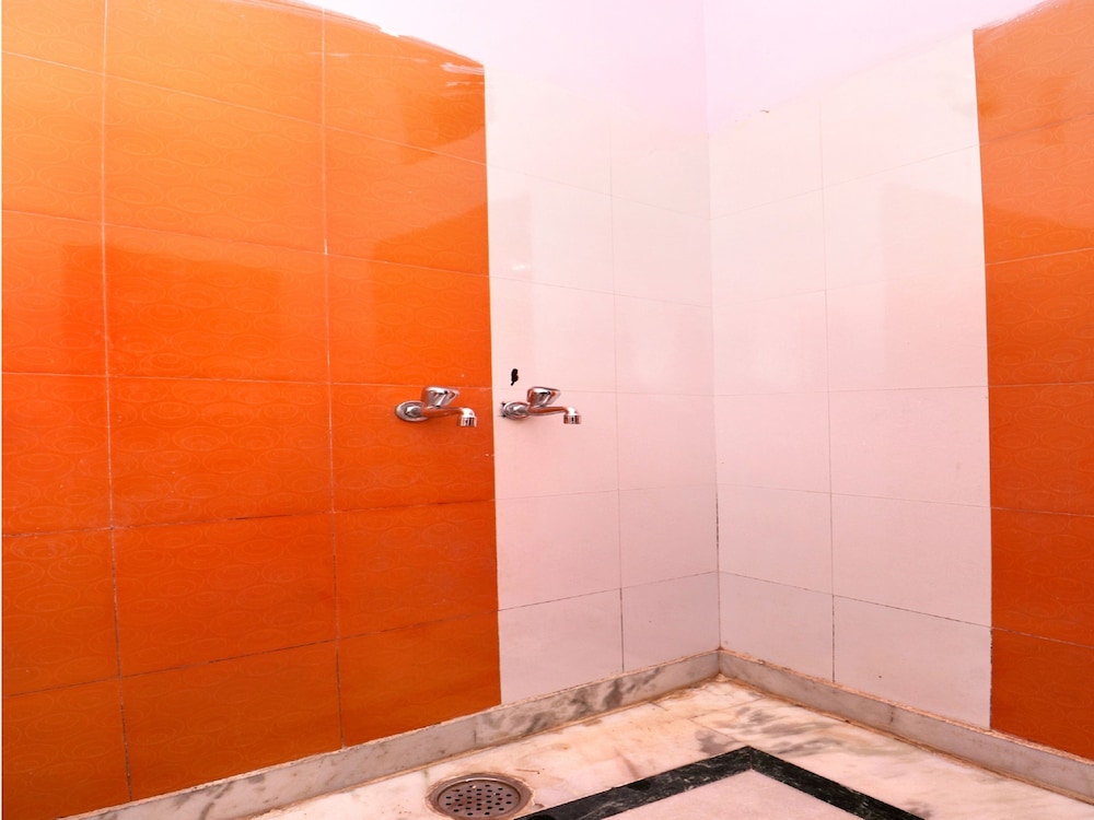 Hotel City Luxury 45 By OYO