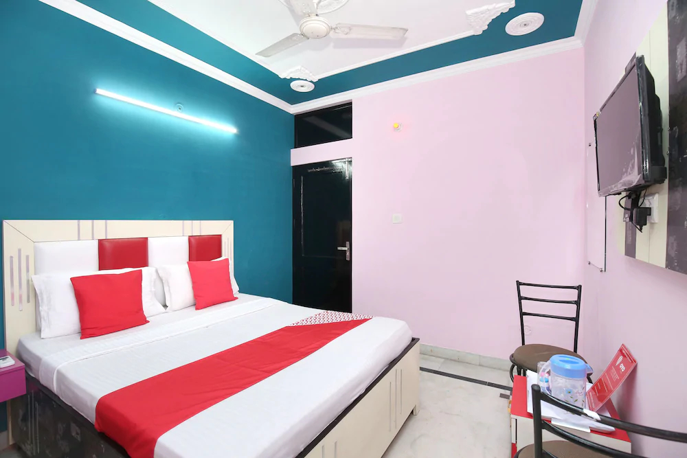 Hotel City Luxury 45 By OYO