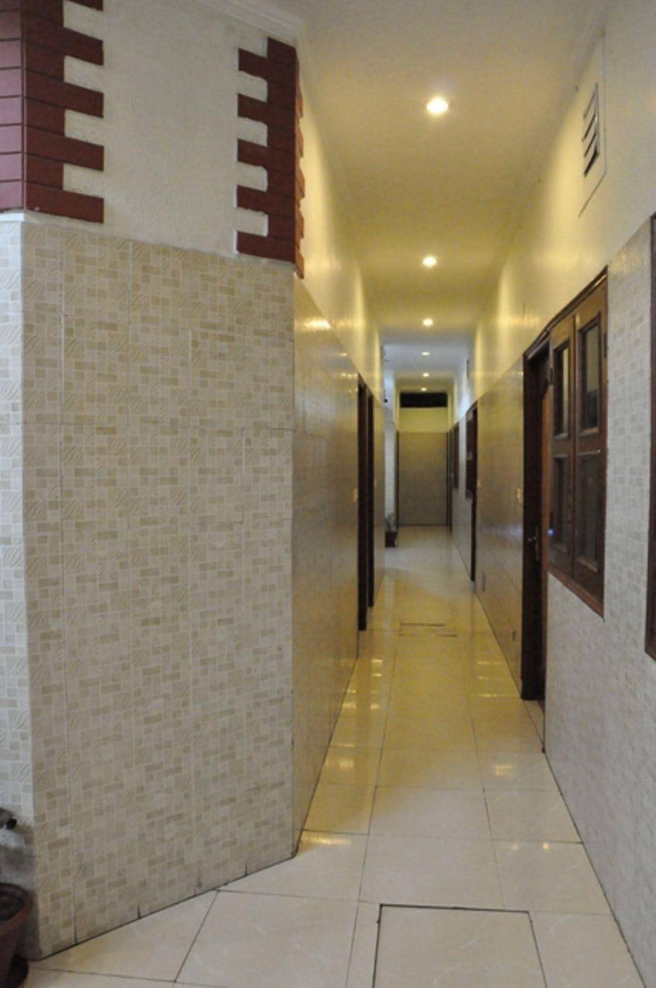 Hotel City Plaza 7