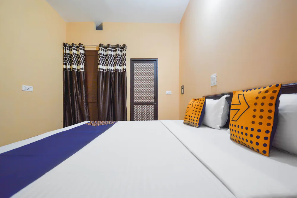 Hotel Diamond by OYO Rooms