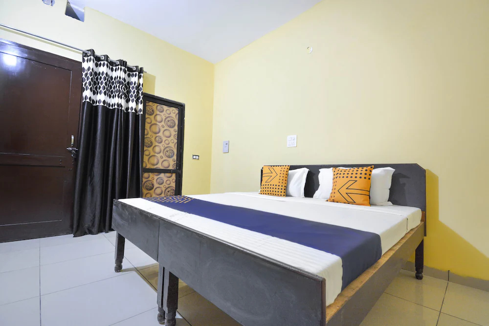Hotel Diamond by OYO Rooms