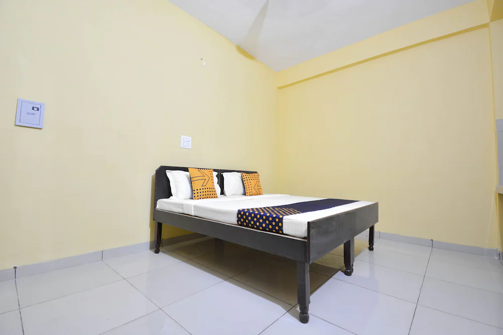 Hotel Diamond by OYO Rooms