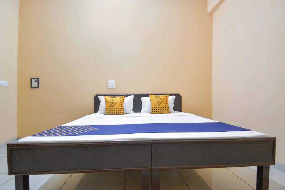 Hotel Diamond by OYO Rooms