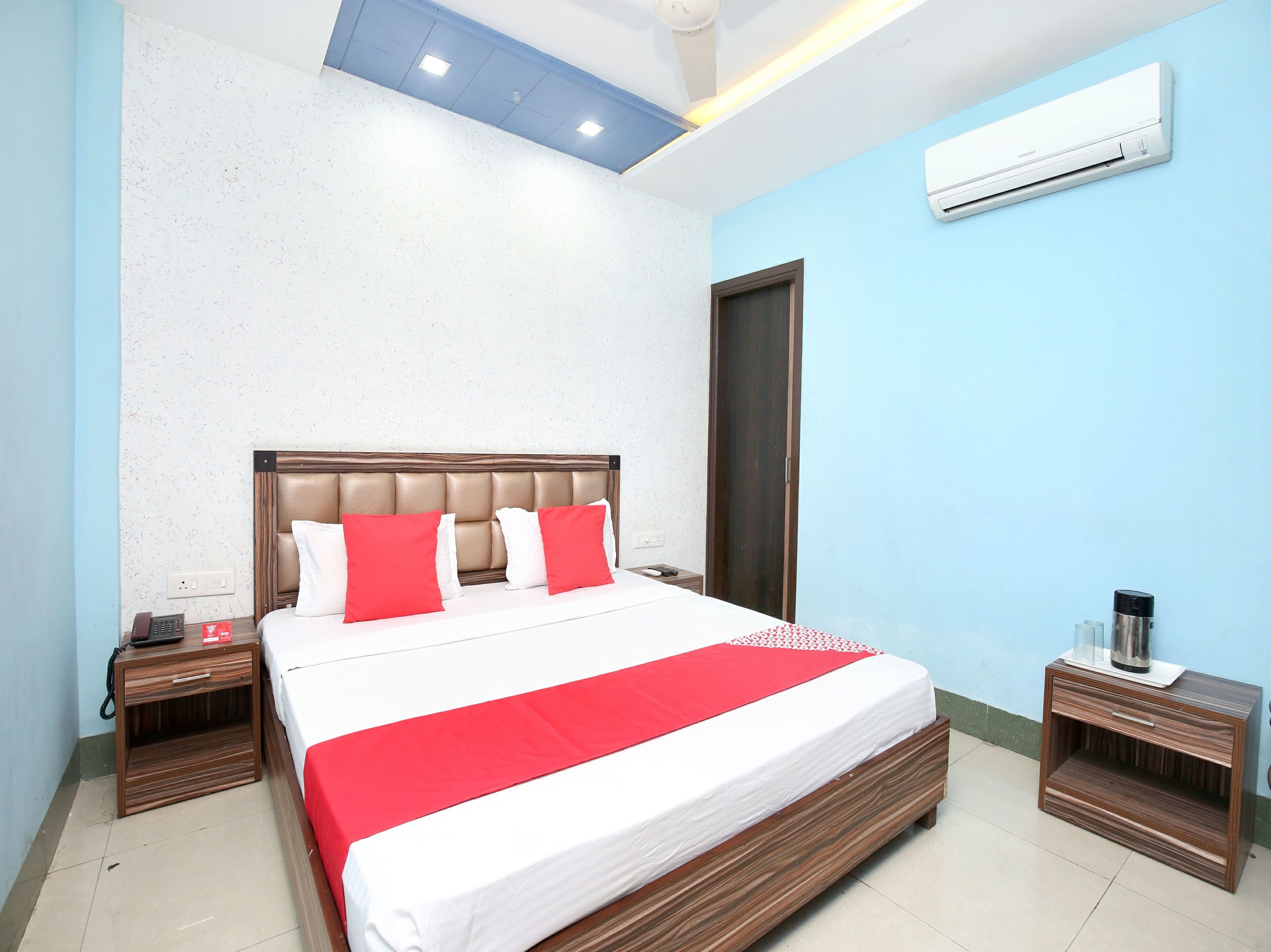 Hotel Ess Pee Grand by OYO