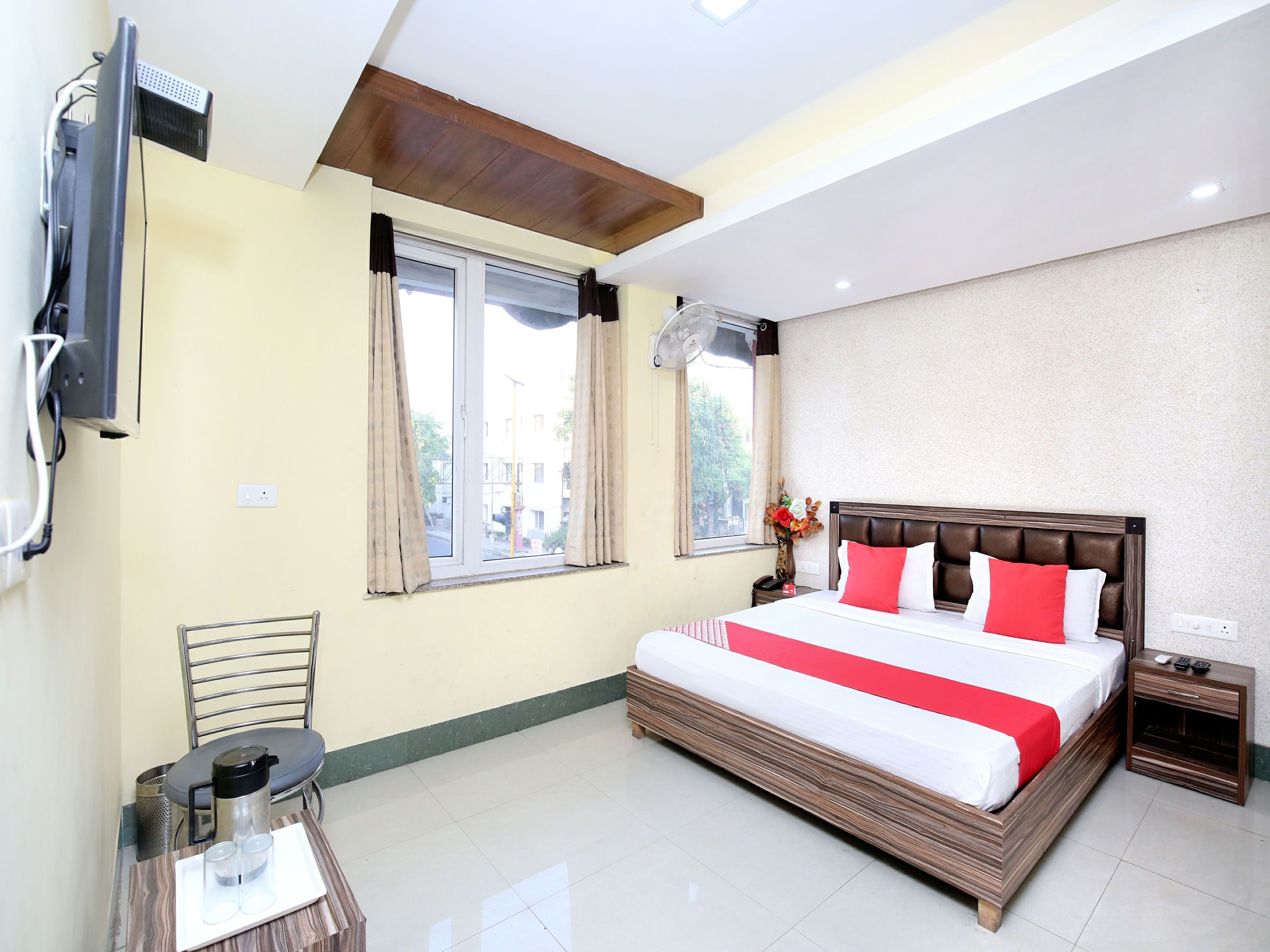 Hotel Ess Pee Grand by OYO