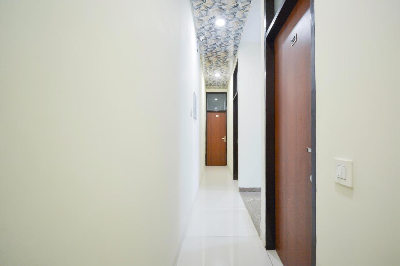 Hotel Gold by OYO Rooms
