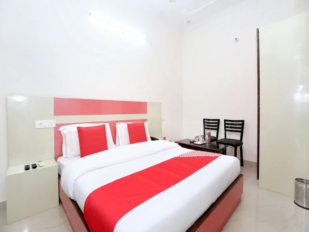 Hotel Kamal Palace By OYO Rooms